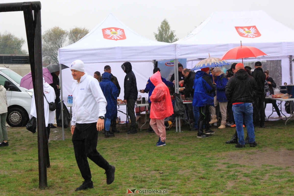 Rozpoczęcie sezonu na morsowanie w Ostrołęce [22.10.2023] - zdjęcie #139 - eOstroleka.pl