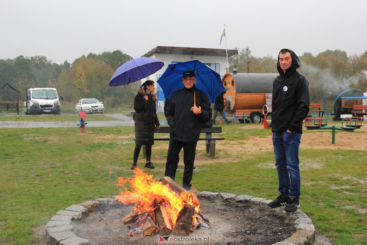 Rozpoczęcie sezonu na morsowanie w Ostrołęce [22.10.2023] - zdjęcie #128 - eOstroleka.pl