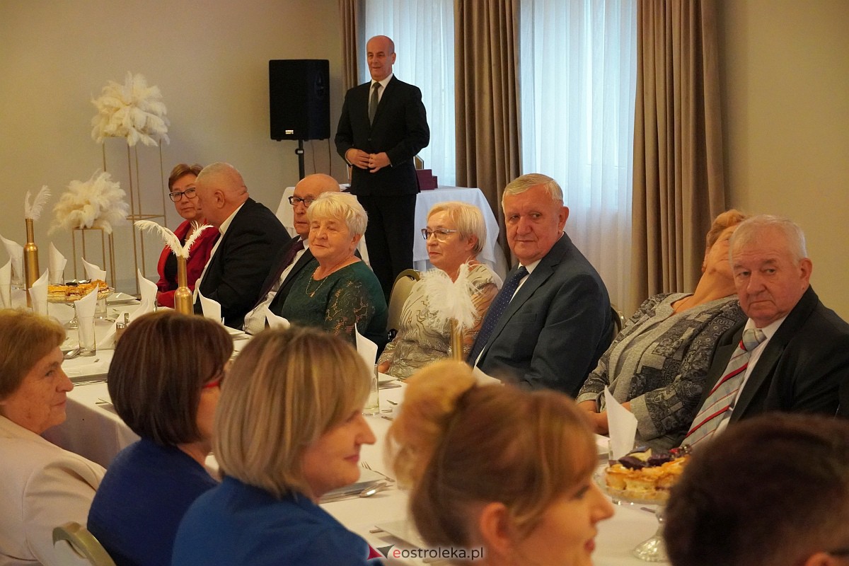 Złote Gody małżeńskie w Lelisie [22.10.2023] - zdjęcie #87 - eOstroleka.pl