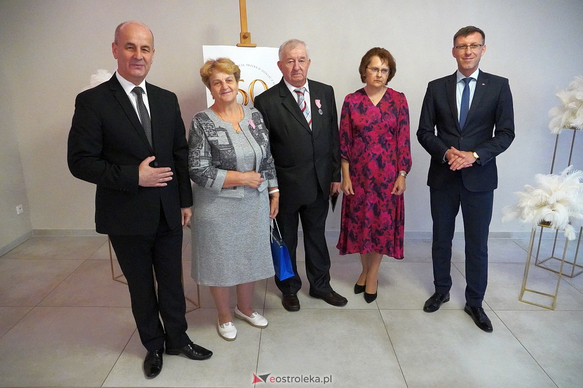 Złote Gody małżeńskie w Lelisie [22.10.2023] - zdjęcie #38 - eOstroleka.pl
