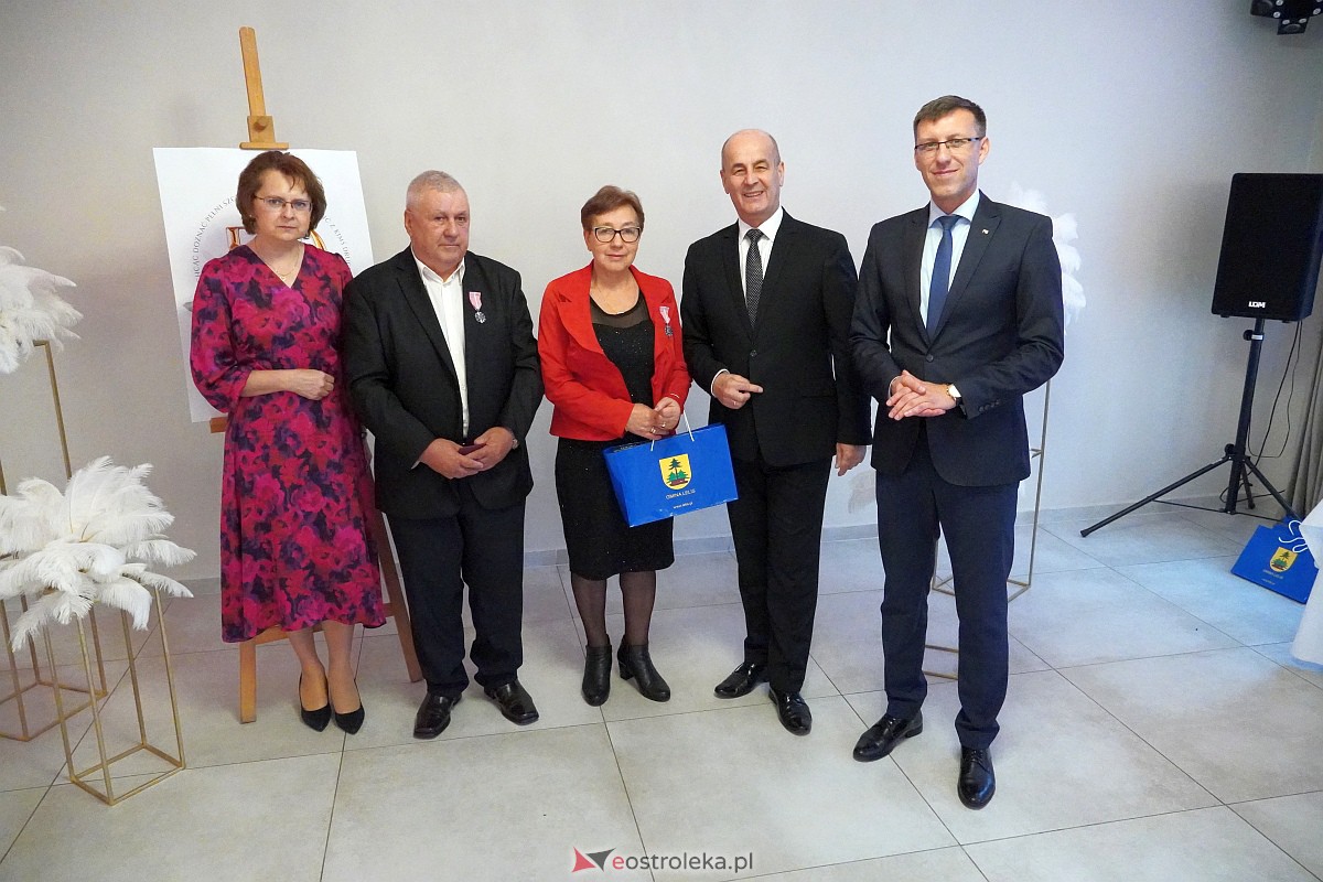 Złote Gody małżeńskie w Lelisie [22.10.2023] - zdjęcie #34 - eOstroleka.pl