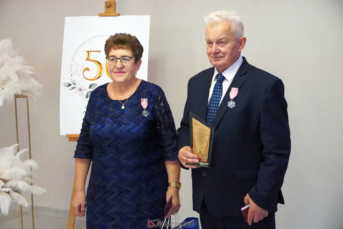 Złote Gody małżeńskie w Lelisie [22.10.2023] - zdjęcie #28 - eOstroleka.pl