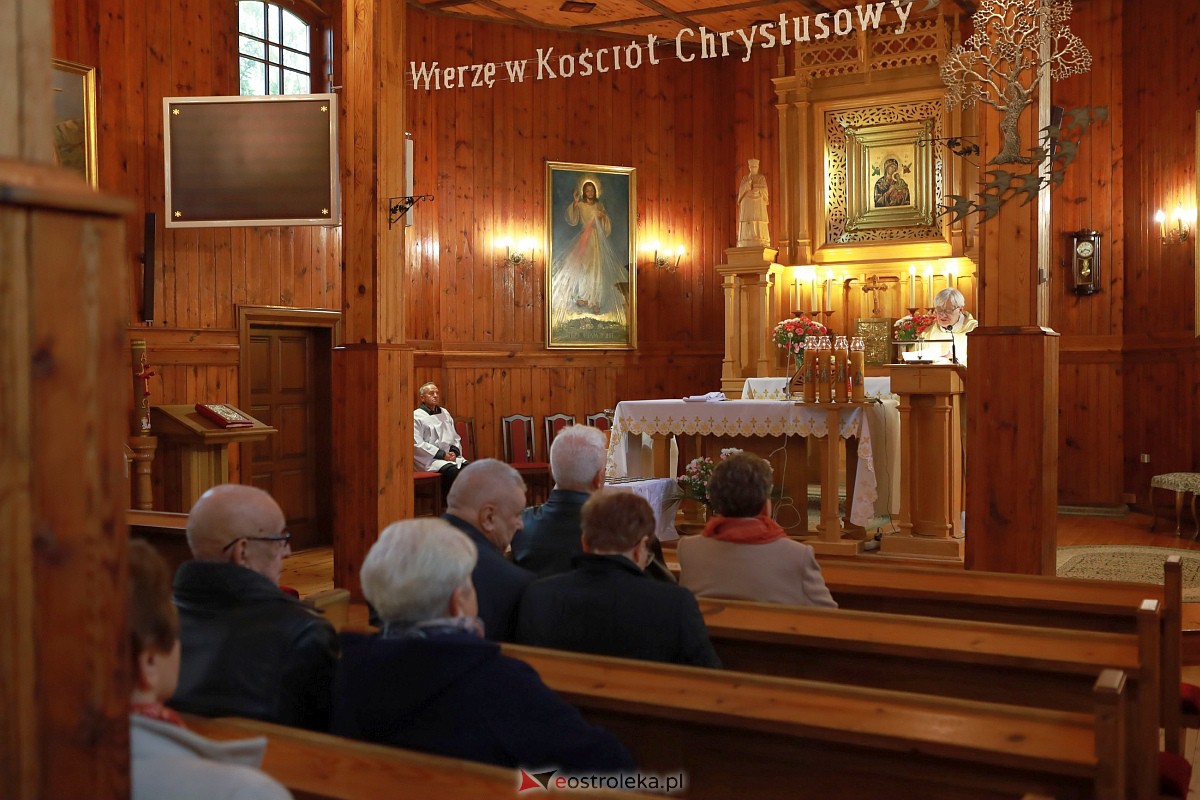 Złote Gody małżeńskie w Lelisie [22.10.2023] - zdjęcie #8 - eOstroleka.pl