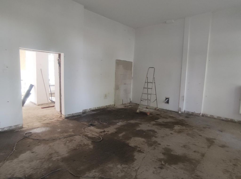 Remont budynku przy Dywizjonu 303. Powstanie biblioteka i klub seniora [24.10.2023] - zdjęcie #6 - eOstroleka.pl