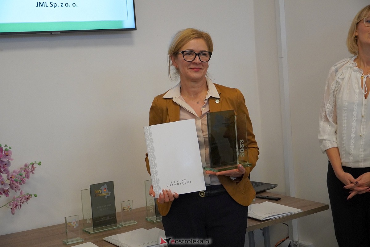 „Dobry Pracodawca” 2023. Nagrody starosty ostrołęckiego trafiły do laureatów [27.10.2023] - zdjęcie #52 - eOstroleka.pl