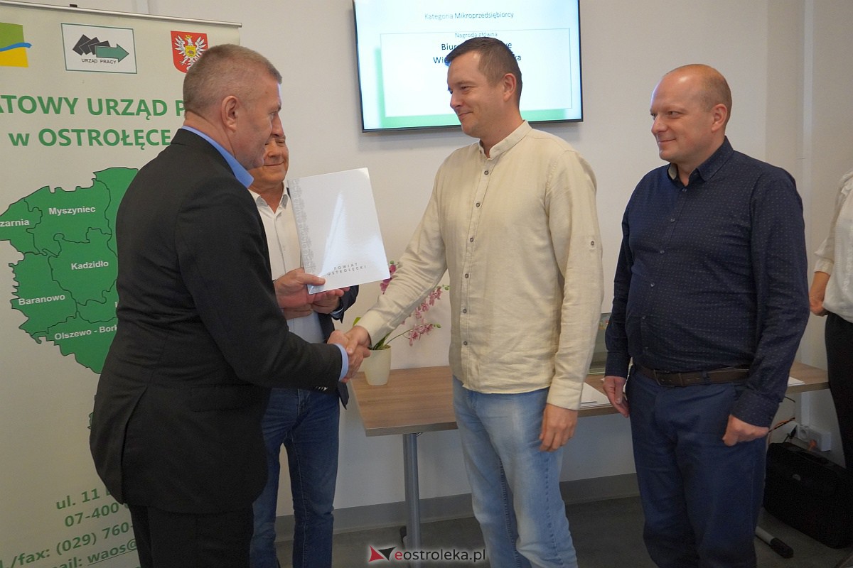 „Dobry Pracodawca” 2023. Nagrody starosty ostrołęckiego trafiły do laureatów [27.10.2023] - zdjęcie #50 - eOstroleka.pl