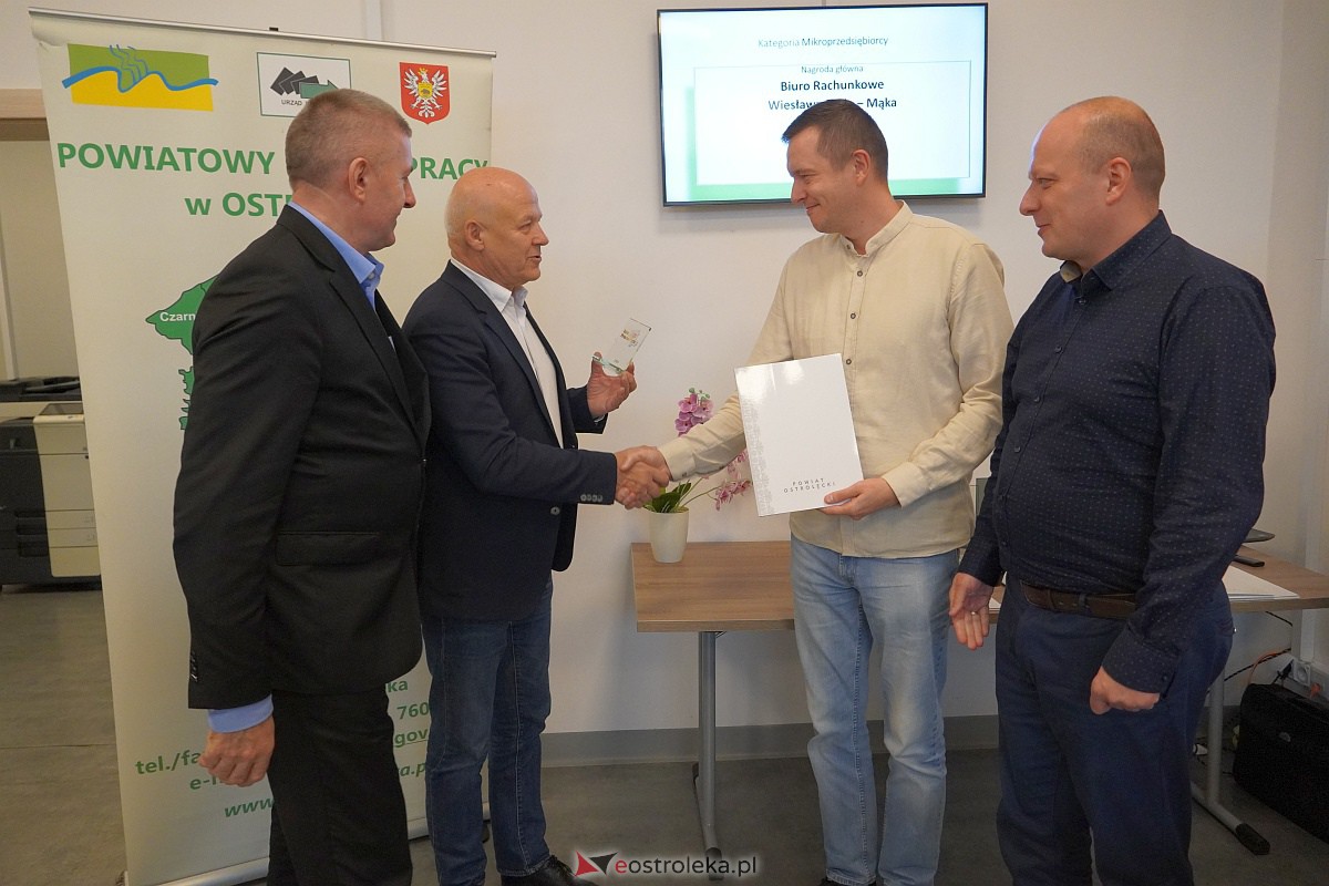 „Dobry Pracodawca” 2023. Nagrody starosty ostrołęckiego trafiły do laureatów [27.10.2023] - zdjęcie #49 - eOstroleka.pl