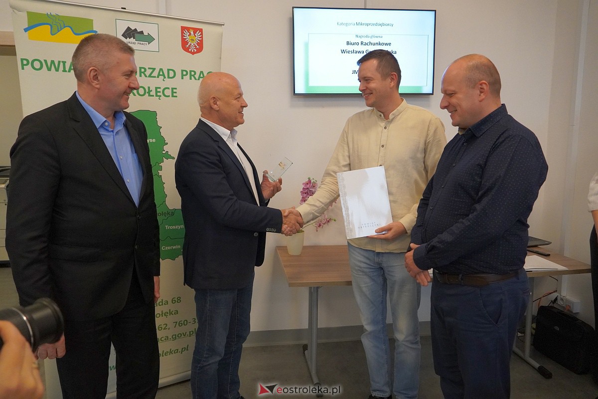„Dobry Pracodawca” 2023. Nagrody starosty ostrołęckiego trafiły do laureatów [27.10.2023] - zdjęcie #48 - eOstroleka.pl