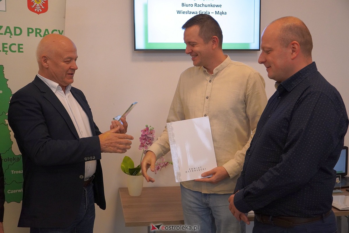 „Dobry Pracodawca” 2023. Nagrody starosty ostrołęckiego trafiły do laureatów [27.10.2023] - zdjęcie #47 - eOstroleka.pl