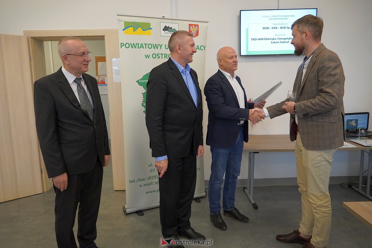 „Dobry Pracodawca” 2023. Nagrody starosty ostrołęckiego trafiły do laureatów [27.10.2023] - zdjęcie #33 - eOstroleka.pl
