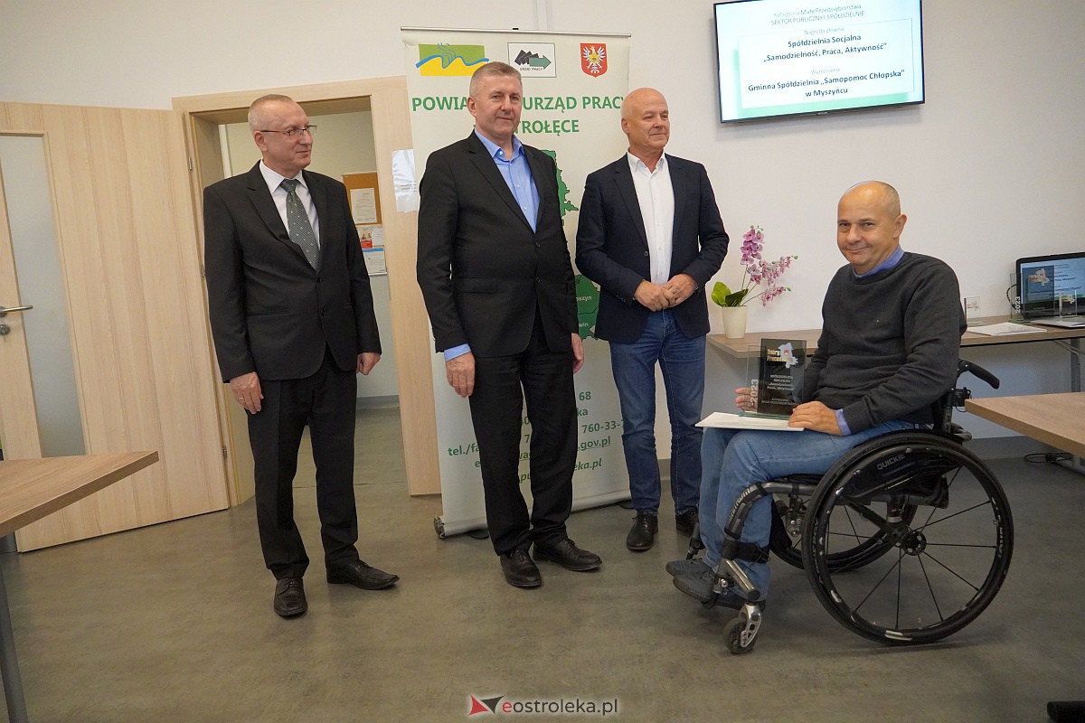 „Dobry Pracodawca” 2023. Nagrody starosty ostrołęckiego trafiły do laureatów [27.10.2023] - zdjęcie #22 - eOstroleka.pl