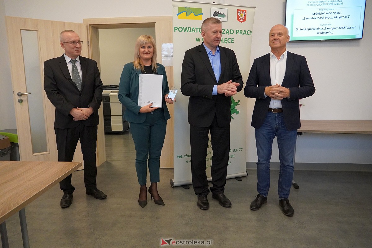 „Dobry Pracodawca” 2023. Nagrody starosty ostrołęckiego trafiły do laureatów [27.10.2023] - zdjęcie #15 - eOstroleka.pl