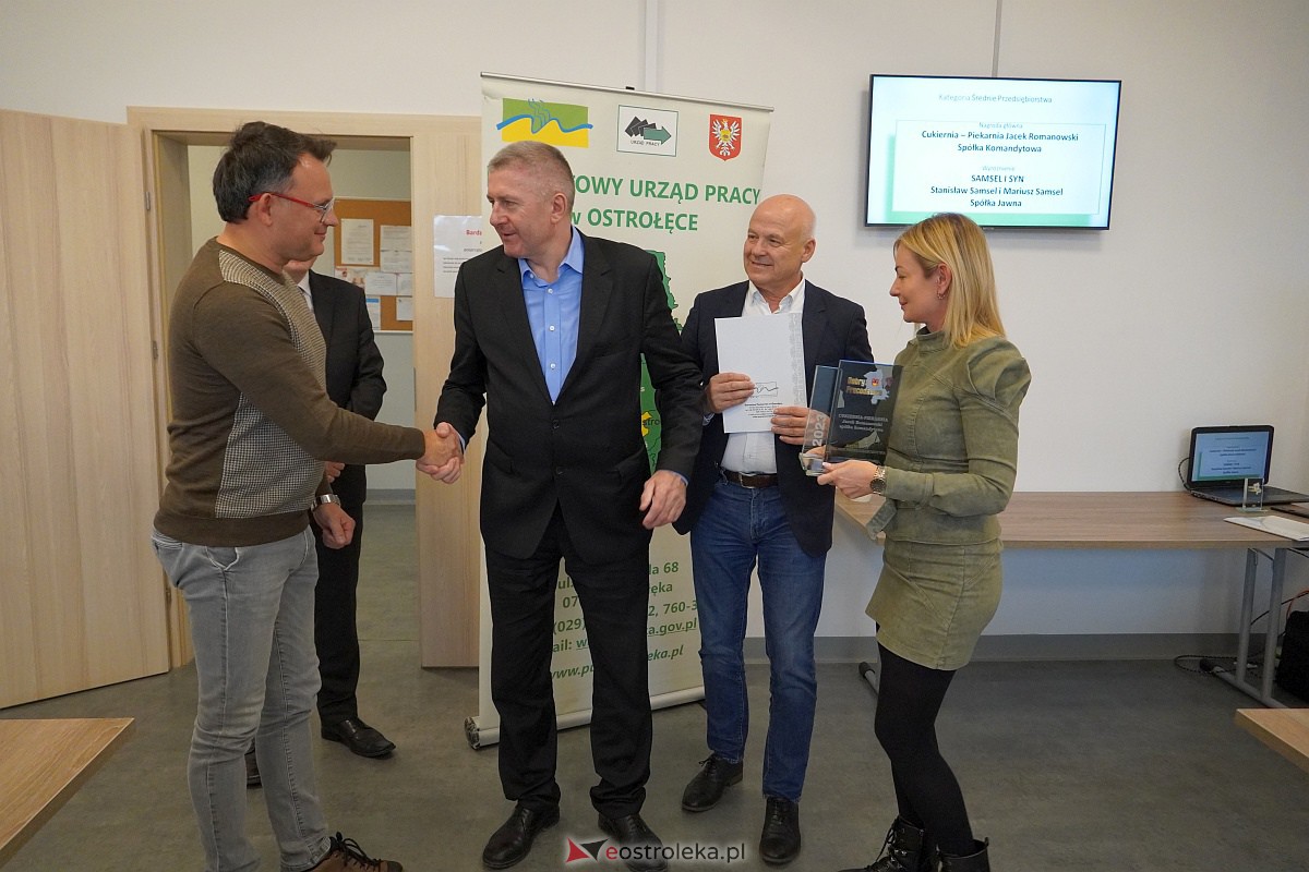 „Dobry Pracodawca” 2023. Nagrody starosty ostrołęckiego trafiły do laureatów [27.10.2023] - zdjęcie #12 - eOstroleka.pl