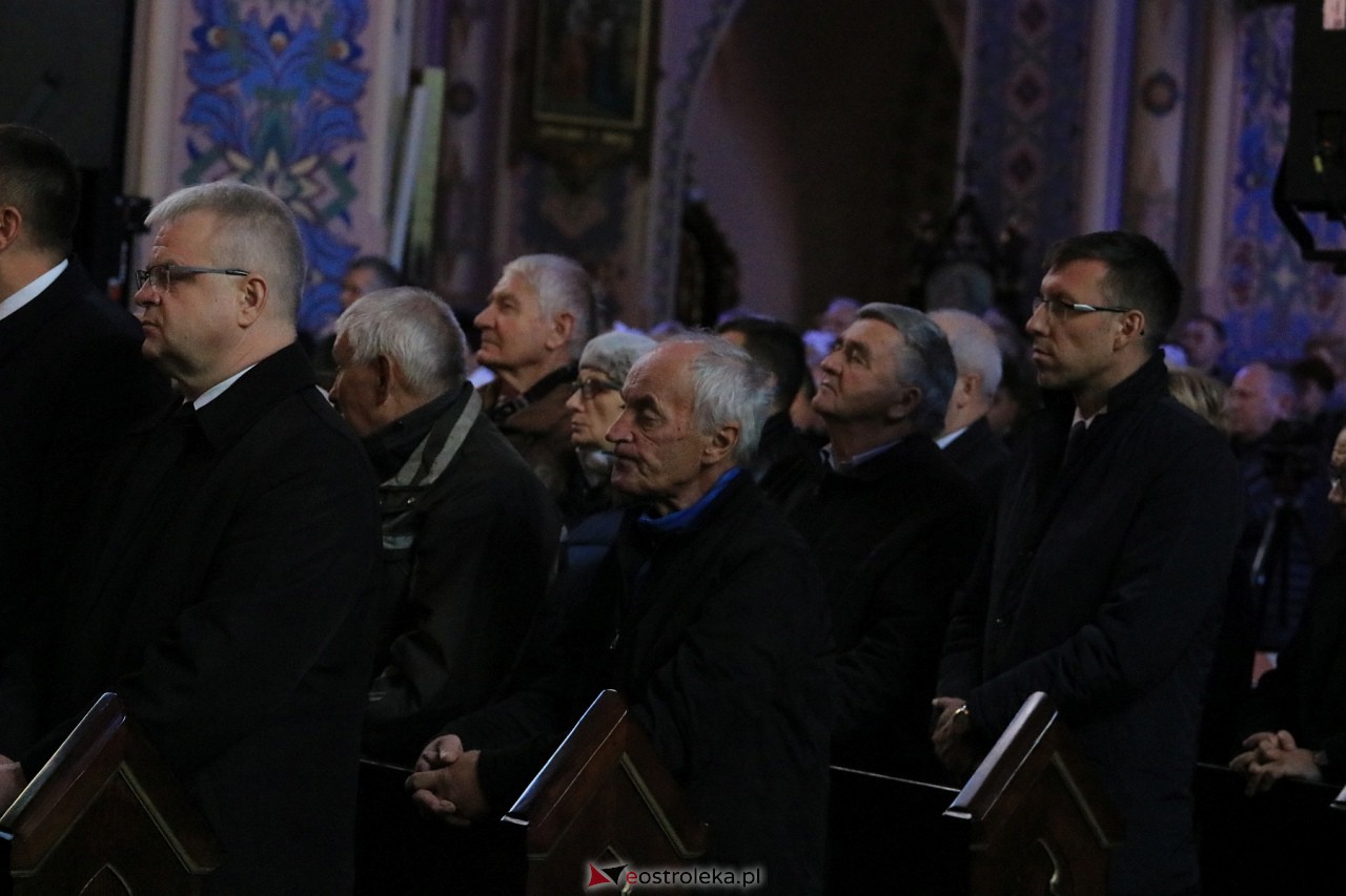 Koncert zespołu Mazowsze w Myszyńcu [28.10.2023] - zdjęcie #109 - eOstroleka.pl