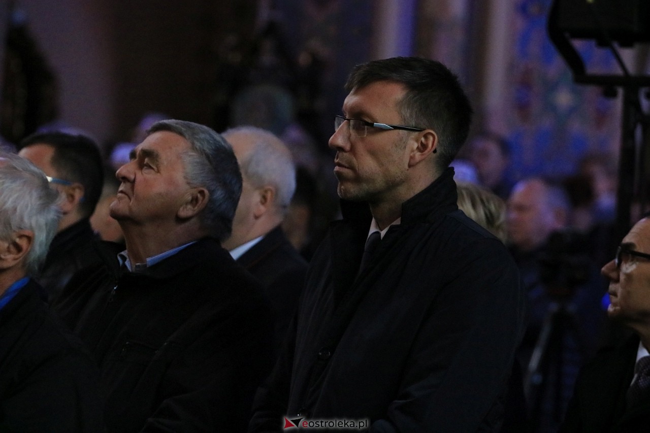 Koncert zespołu Mazowsze w Myszyńcu [28.10.2023] - zdjęcie #108 - eOstroleka.pl