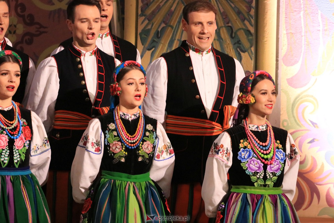 Koncert zespołu Mazowsze w Myszyńcu [28.10.2023] - zdjęcie #107 - eOstroleka.pl