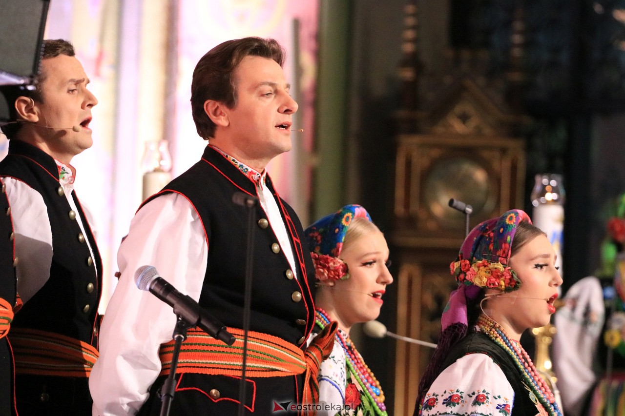 Koncert zespołu Mazowsze w Myszyńcu [28.10.2023] - zdjęcie #104 - eOstroleka.pl