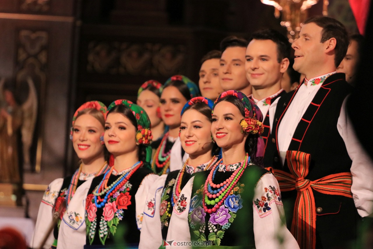 Koncert zespołu Mazowsze w Myszyńcu [28.10.2023] - zdjęcie #94 - eOstroleka.pl