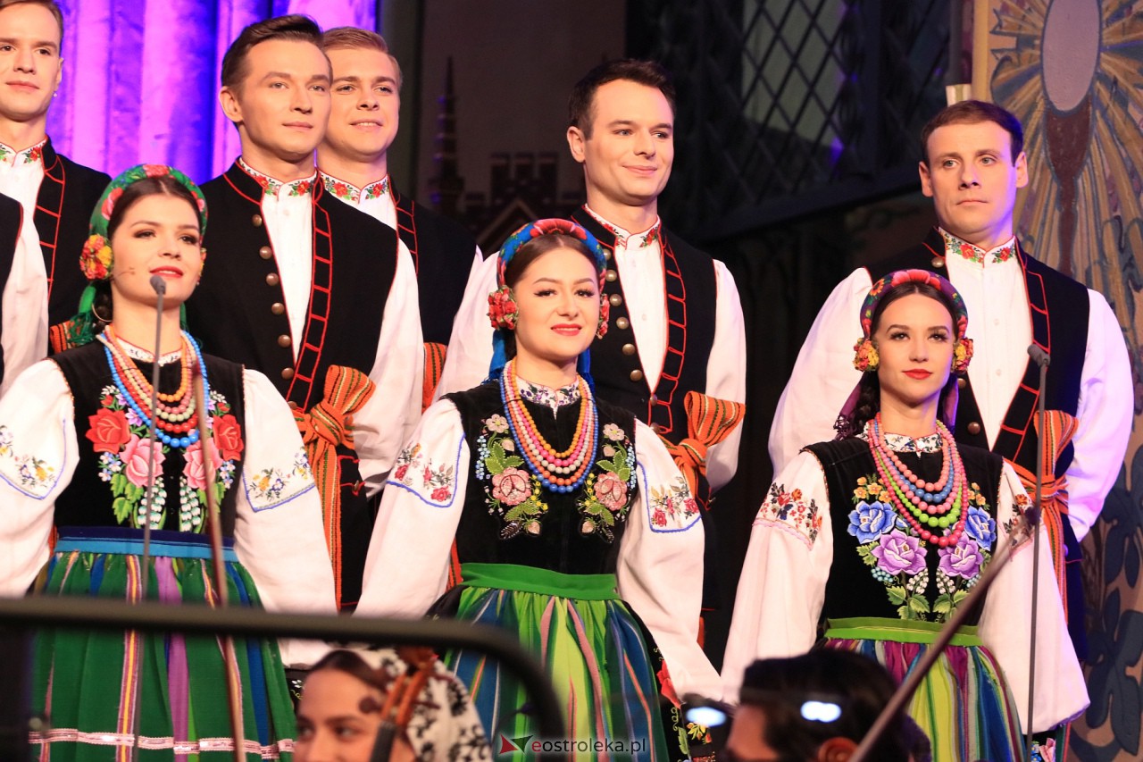 Koncert zespołu Mazowsze w Myszyńcu [28.10.2023] - zdjęcie #69 - eOstroleka.pl