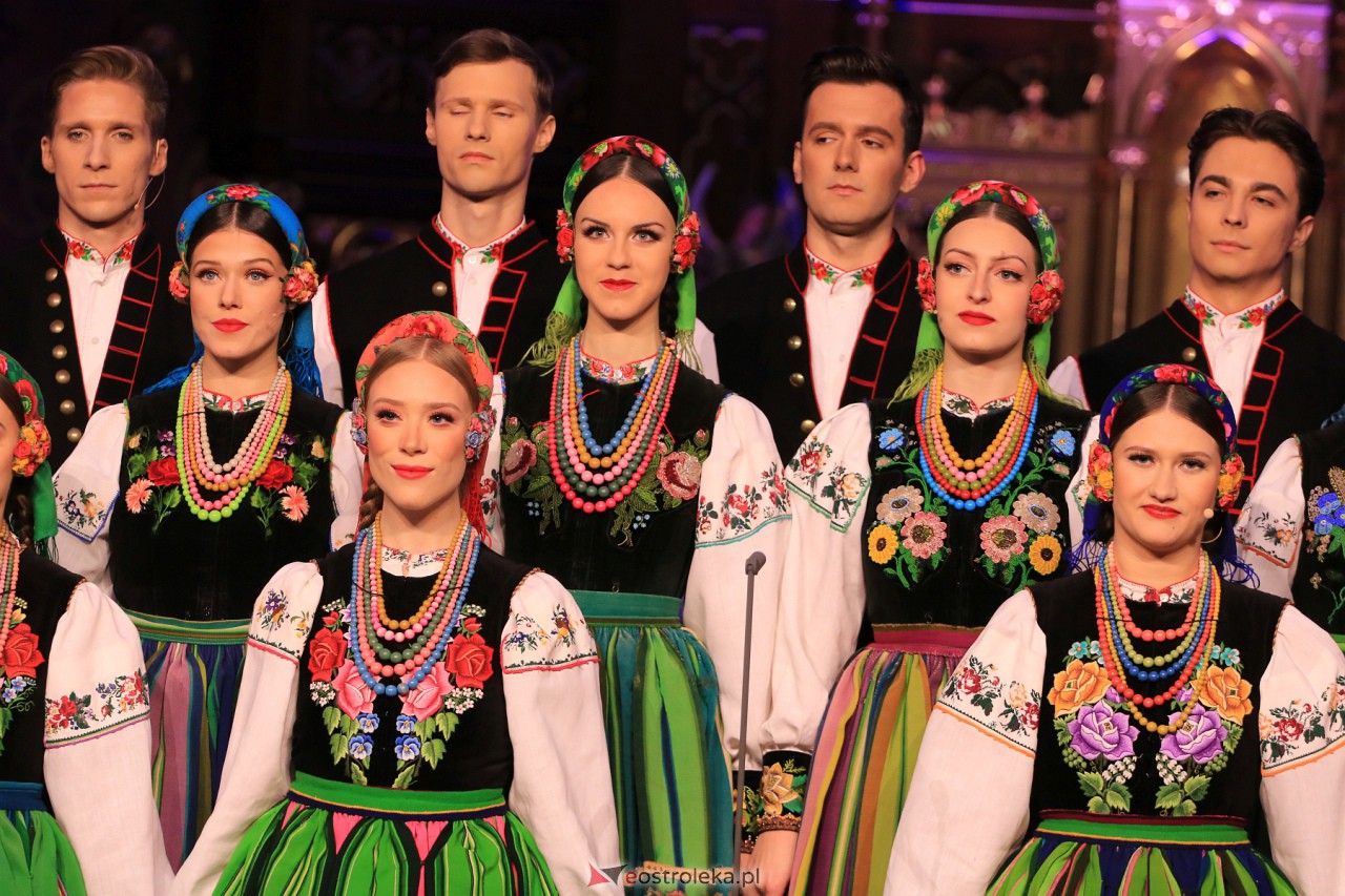 Koncert zespołu Mazowsze w Myszyńcu [28.10.2023] - zdjęcie #61 - eOstroleka.pl