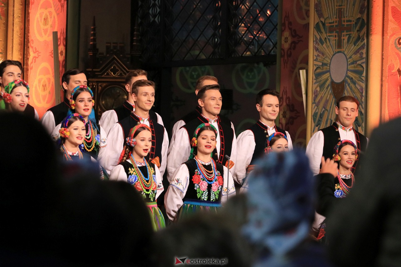 Koncert zespołu Mazowsze w Myszyńcu [28.10.2023] - zdjęcie #6 - eOstroleka.pl