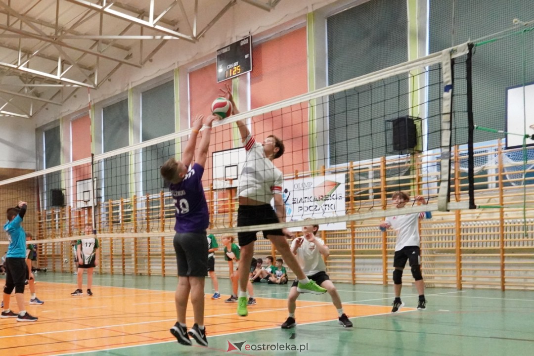 UKS Olimp - Siatkarskie Trójki 2023 [28.10.2023] - zdjęcie #192 - eOstroleka.pl