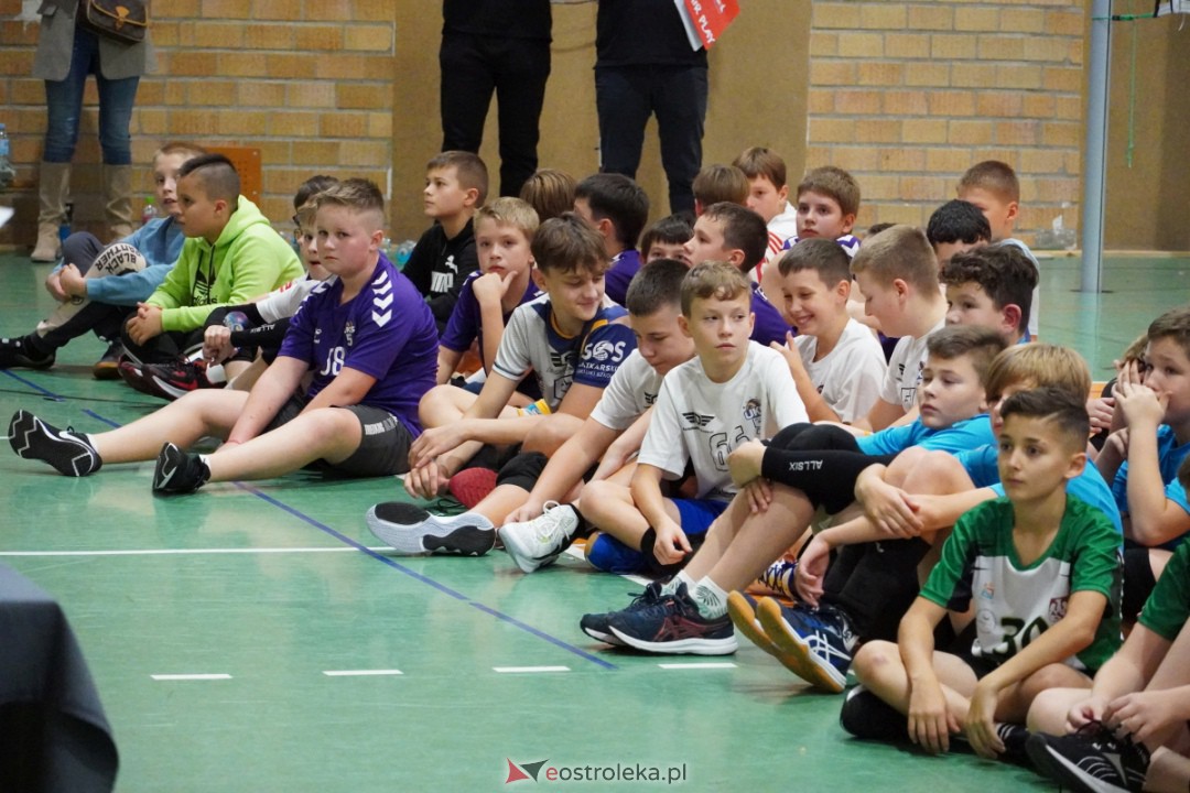 UKS Olimp - Siatkarskie Trójki 2023 [28.10.2023] - zdjęcie #86 - eOstroleka.pl