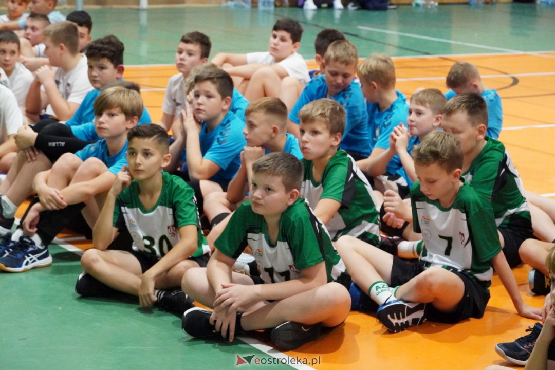 UKS Olimp - Siatkarskie Trójki 2023 [28.10.2023] - zdjęcie #74 - eOstroleka.pl