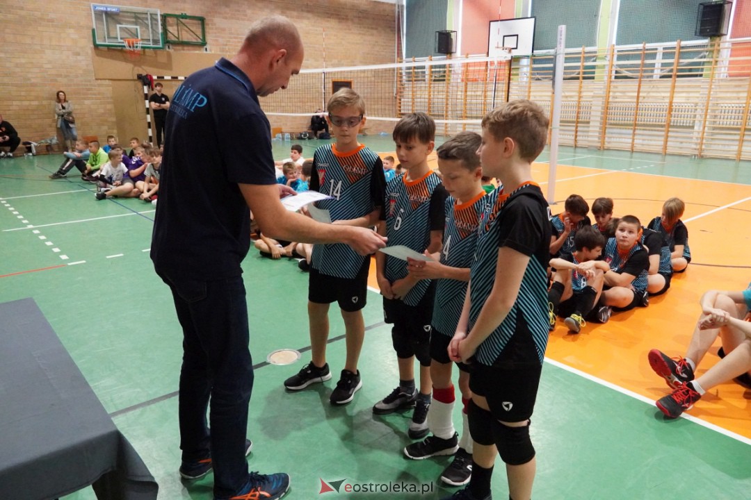 UKS Olimp - Siatkarskie Trójki 2023 [28.10.2023] - zdjęcie #68 - eOstroleka.pl