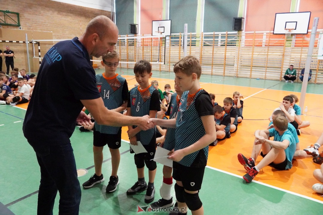 UKS Olimp - Siatkarskie Trójki 2023 [28.10.2023] - zdjęcie #64 - eOstroleka.pl