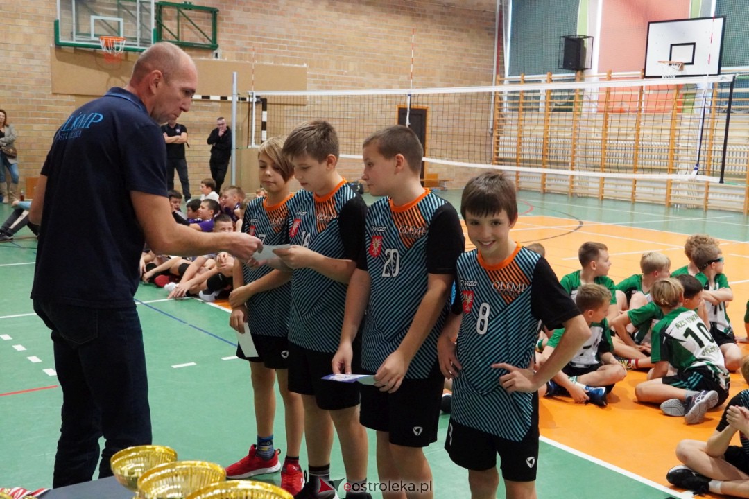 UKS Olimp - Siatkarskie Trójki 2023 [28.10.2023] - zdjęcie #46 - eOstroleka.pl
