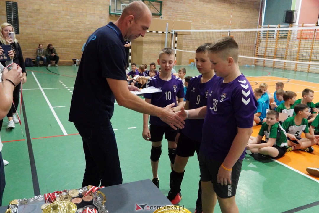 UKS Olimp - Siatkarskie Trójki 2023 [28.10.2023] - zdjęcie #128 - eOstroleka.pl