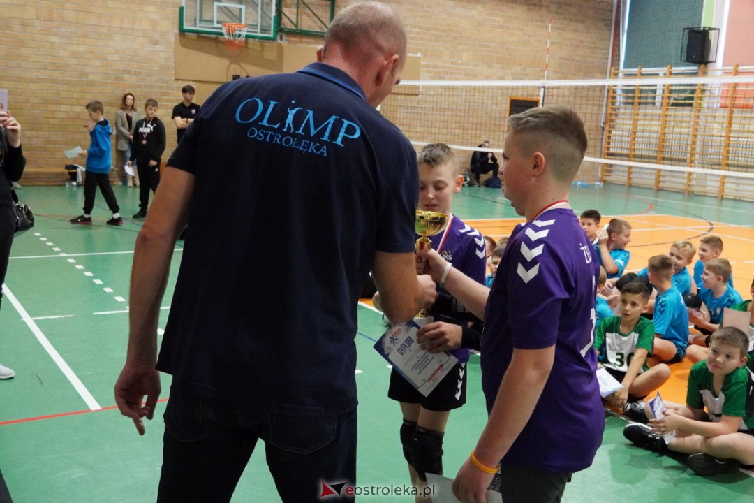 UKS Olimp - Siatkarskie Trójki 2023 [28.10.2023] - zdjęcie #118 - eOstroleka.pl
