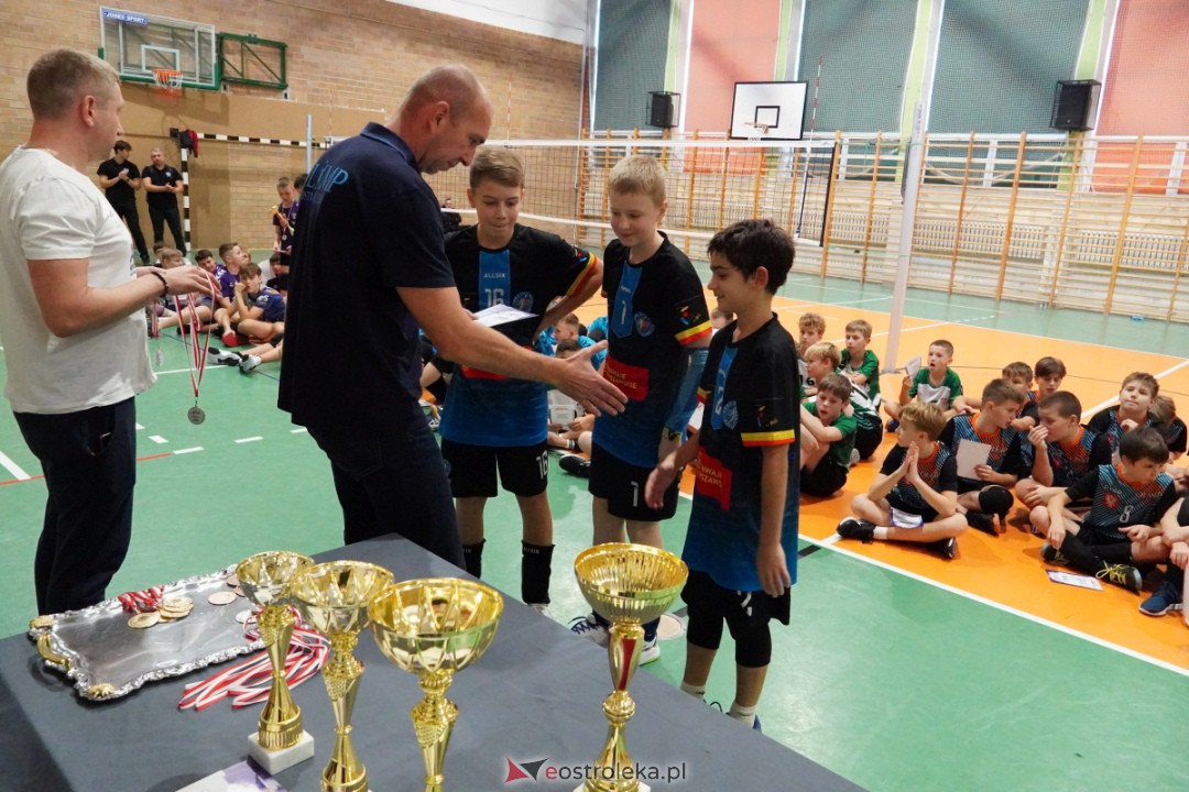 UKS Olimp - Siatkarskie Trójki 2023 [28.10.2023] - zdjęcie #114 - eOstroleka.pl