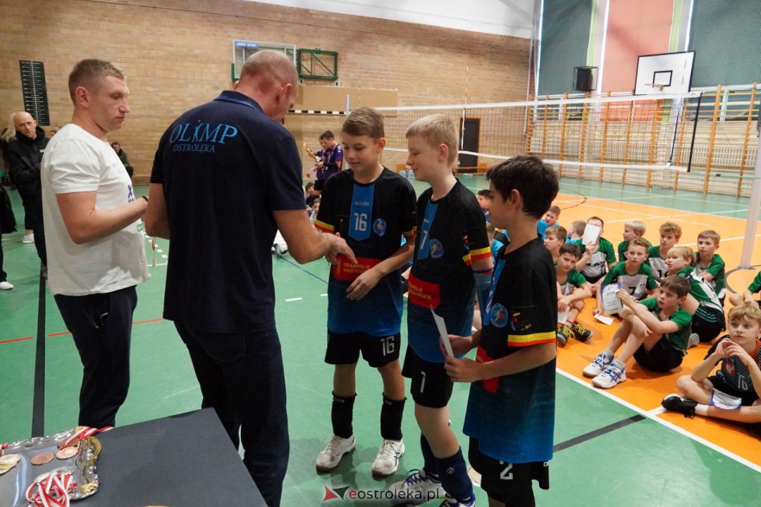 UKS Olimp - Siatkarskie Trójki 2023 [28.10.2023] - zdjęcie #112 - eOstroleka.pl
