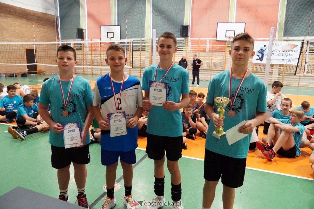 UKS Olimp - Siatkarskie Trójki 2023 [28.10.2023] - zdjęcie #75 - eOstroleka.pl