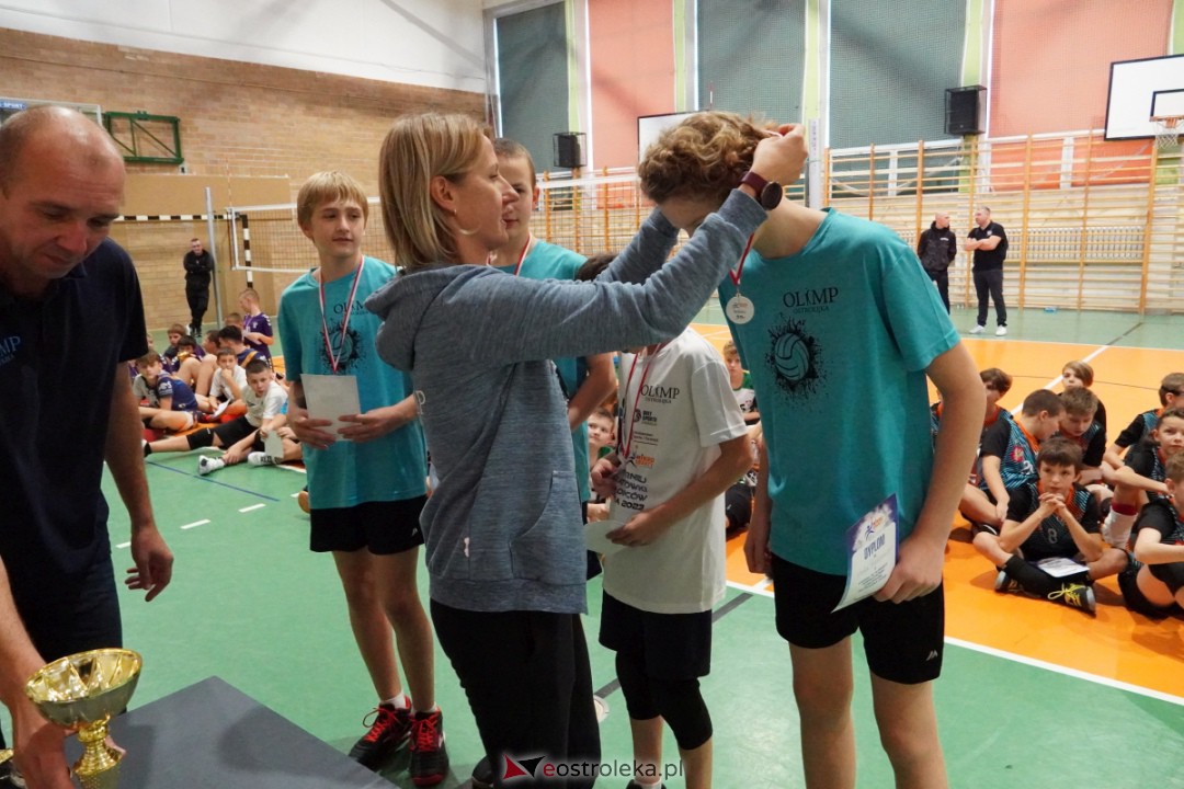 UKS Olimp - Siatkarskie Trójki 2023 [28.10.2023] - zdjęcie #67 - eOstroleka.pl