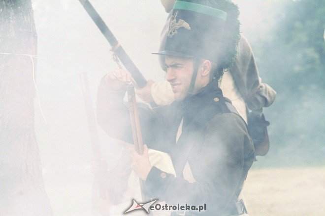 inscenizacja historyczna na błoniach nad Narwią 29.05.2011 - zdjęcie #2 - eOstroleka.pl