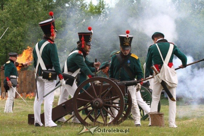 inscenizacja historyczna na błoniach nad Narwią 29.05.2011 - zdjęcie #73 - eOstroleka.pl