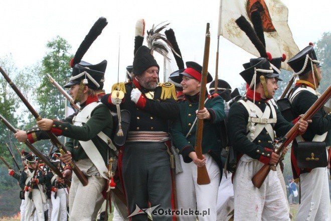 inscenizacja historyczna na błoniach nad Narwią 29.05.2011 - zdjęcie #68 - eOstroleka.pl