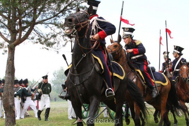 inscenizacja historyczna na błoniach nad Narwią 29.05.2011 - zdjęcie #38 - eOstroleka.pl