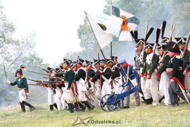 inscenizacja historyczna na błoniach nad Narwią 29.05.2011 - zdjęcie #29 - eOstroleka.pl