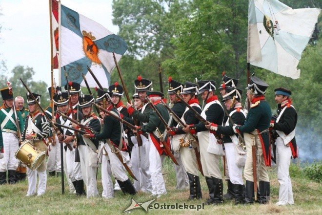 inscenizacja historyczna na błoniach nad Narwią 29.05.2011 - zdjęcie #25 - eOstroleka.pl
