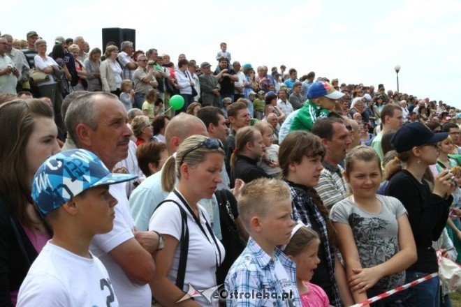 inscenizacja historyczna na błoniach nad Narwią 29.05.2011 - zdjęcie #17 - eOstroleka.pl