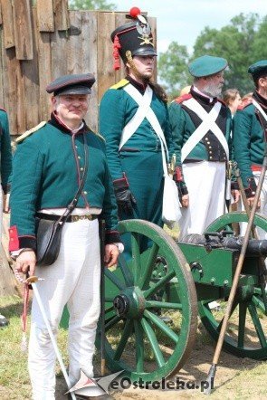 inscenizacja historyczna na błoniach nad Narwią 29.05.2011 - zdjęcie #50 - eOstroleka.pl
