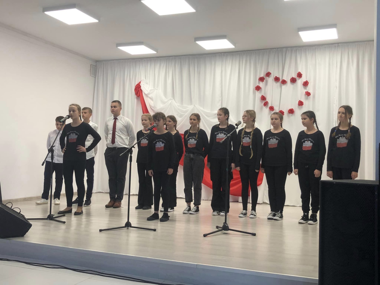 XV Przegląd Pieśni Patriotycznej i Wojskowej - zdjęcie #42 - eOstroleka.pl