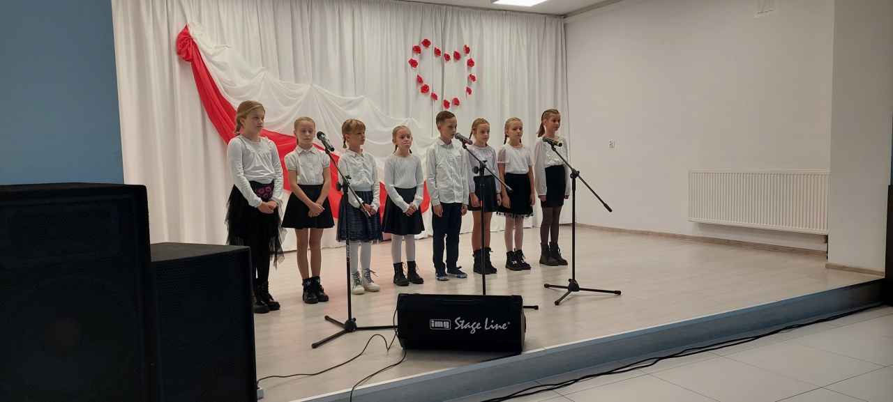 XV Przegląd Pieśni Patriotycznej i Wojskowej - zdjęcie #24 - eOstroleka.pl