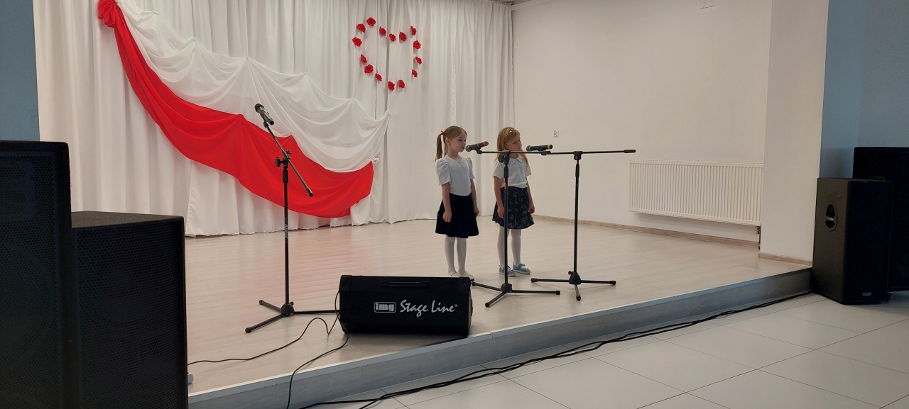 XV Przegląd Pieśni Patriotycznej i Wojskowej - zdjęcie #1 - eOstroleka.pl