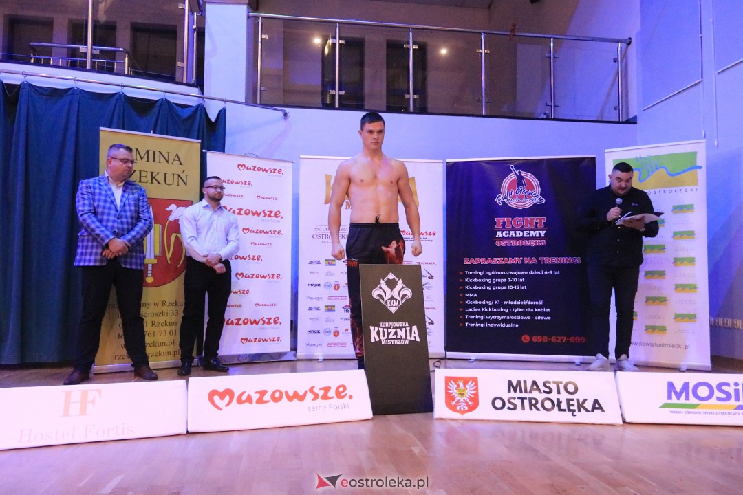 Ważenie przed Kurpiowską Kuźnią Mistrzów [3.11.2023] - zdjęcie #10 - eOstroleka.pl