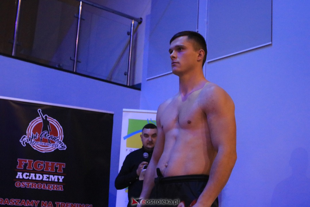 Ważenie przed Kurpiowską Kuźnią Mistrzów [3.11.2023] - zdjęcie #7 - eOstroleka.pl